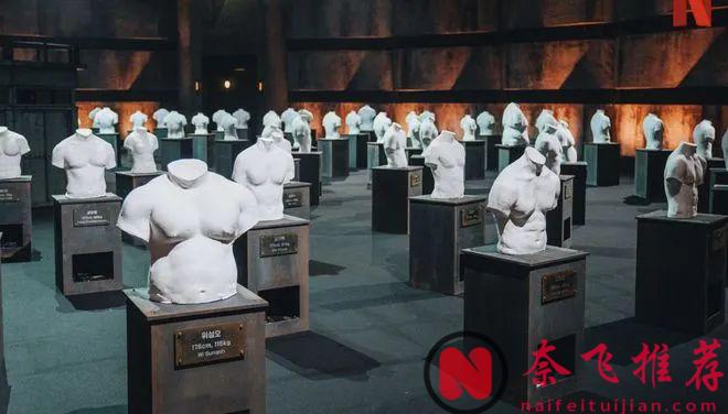 满屏荷尔蒙！网飞这一脱，又赢麻了