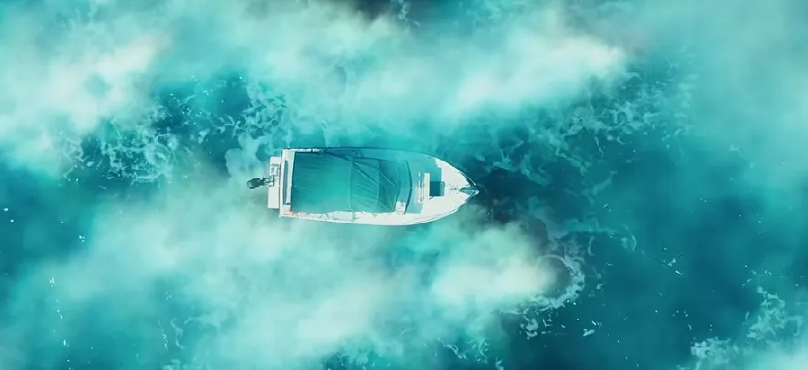 2024最新災難片《逃離火山島》震撼上線，全程緊張刺激，特效堪比《2012》