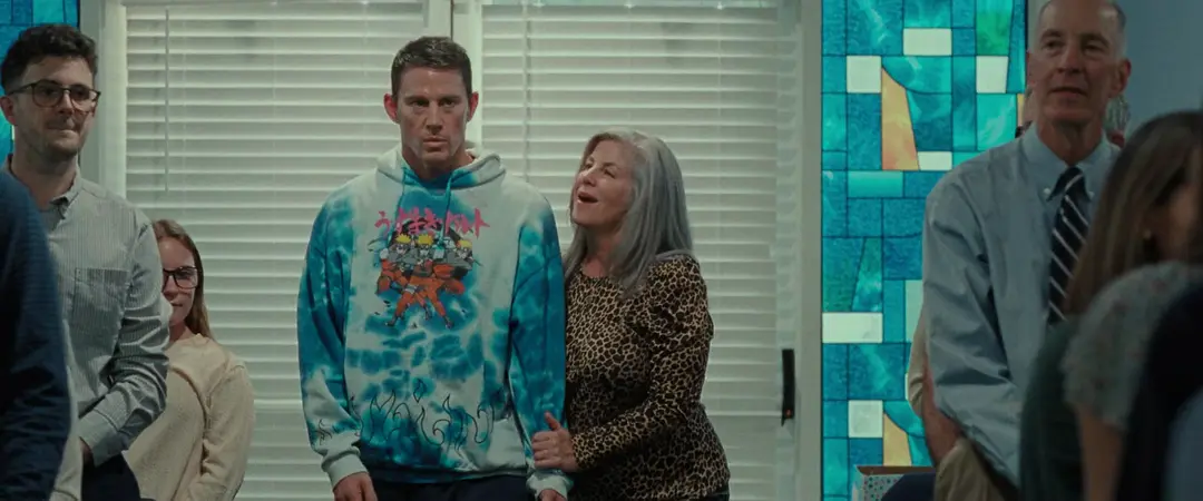 荒诞，好笑又令人唏嘘的美国最新犯罪片《屋顶人/: 梁上君子》，不愧位居一周口碑榜前列