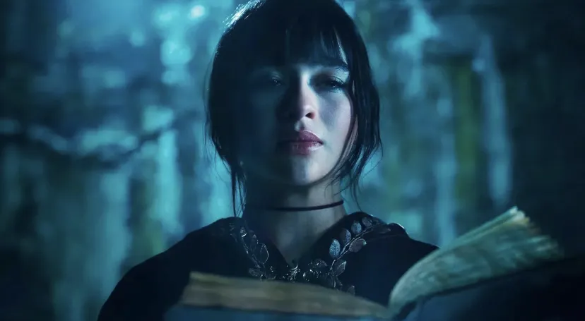 《女巫团学院》:影评人100%好评,为什么观众仍有争议?