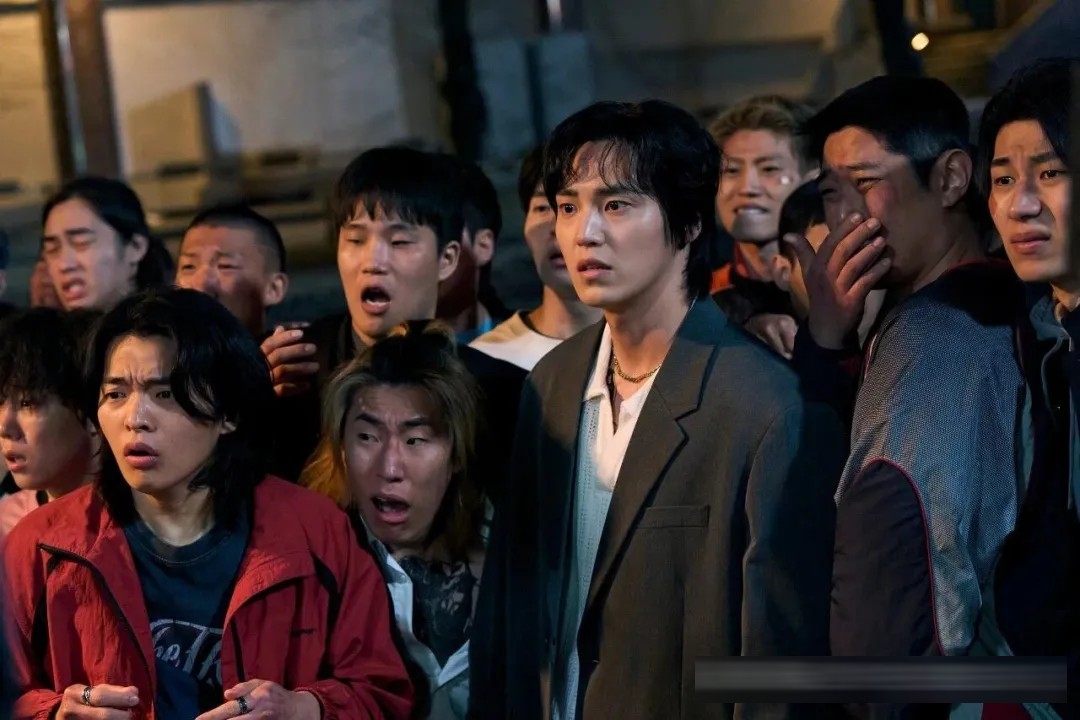 韩剧《铁拳教育》:有些孩子是恶魔,有些老师是人渣,有些家长是怪兽