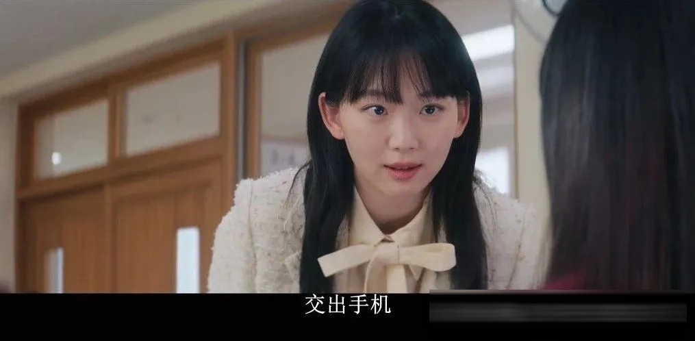 韩剧《铁拳教育》:有些孩子是恶魔,有些老师是人渣,有些家长是怪兽