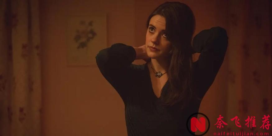 这部12年前由Netflix花1.4亿英镑打造的大尺度狗血神剧《王冠》，绝对是近年来最炸裂的英剧！