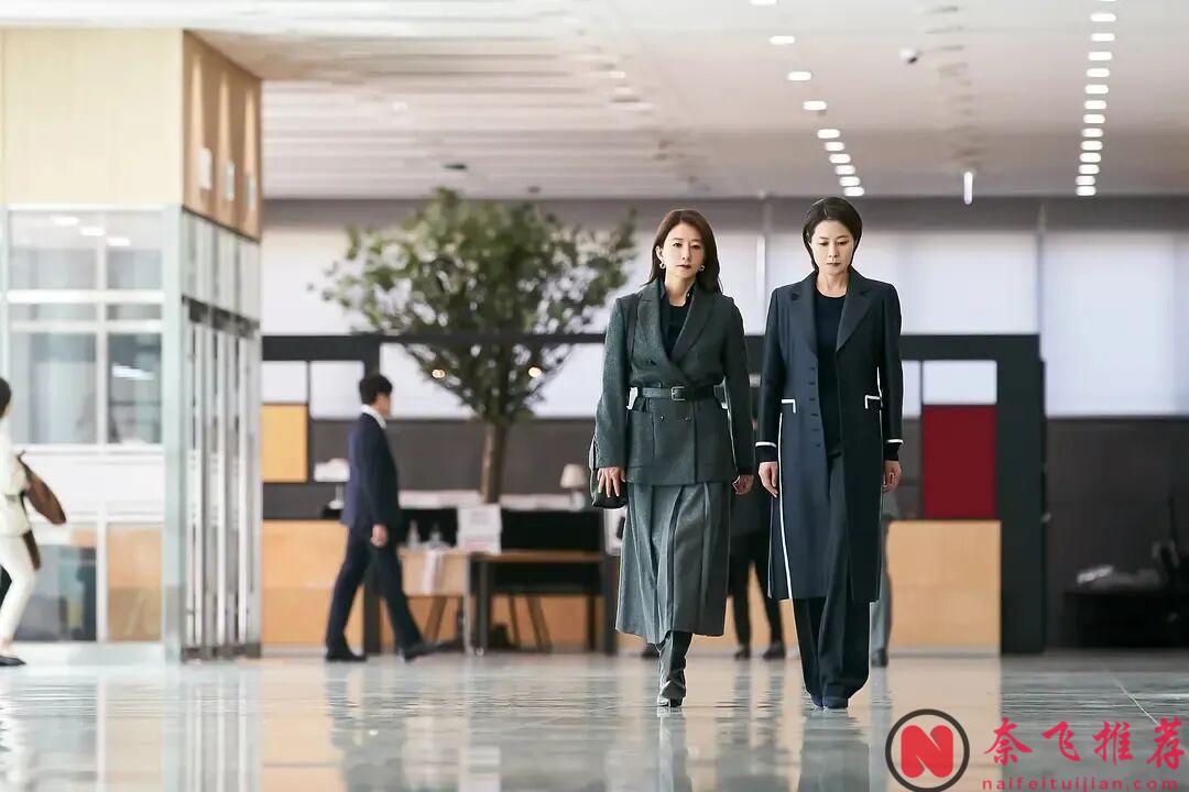 韩国双女主复仇爽剧《女王制造者/造后者》，Netflix真的太敢拍了