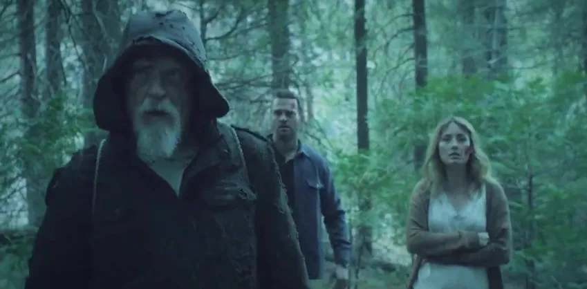 2024最新恐怖片《掉頭陰間路/掉頭走》，新婚夫婦意外進入時空迴圈，詭異之事接連出現，反轉不斷