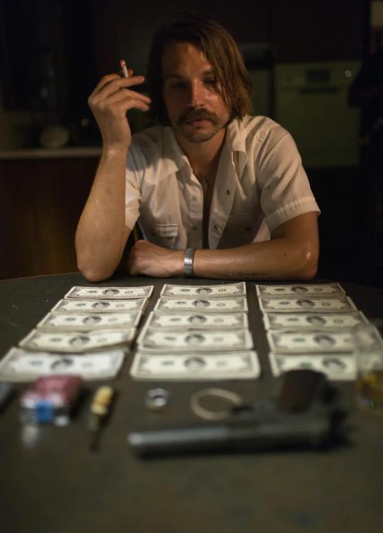 床戲精緻、情感細膩、劇情暴烈，一部冷門的限制級硬核犯罪美劇