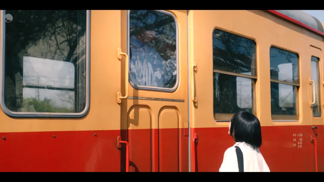 島國尺度愛情新劇《小早，我啊》，出軌三角戀，讓談過異地戀的人看著很揪心！