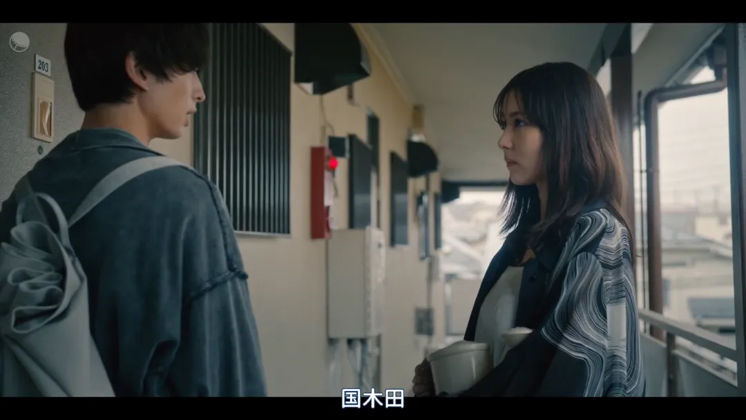島國尺度愛情新劇《小早，我啊》，出軌三角戀，讓談過異地戀的人看著很揪心！