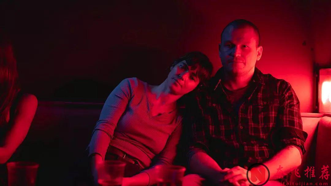 绝望到窒息，看完《坠落/下流偷生族》牛马又破防了！