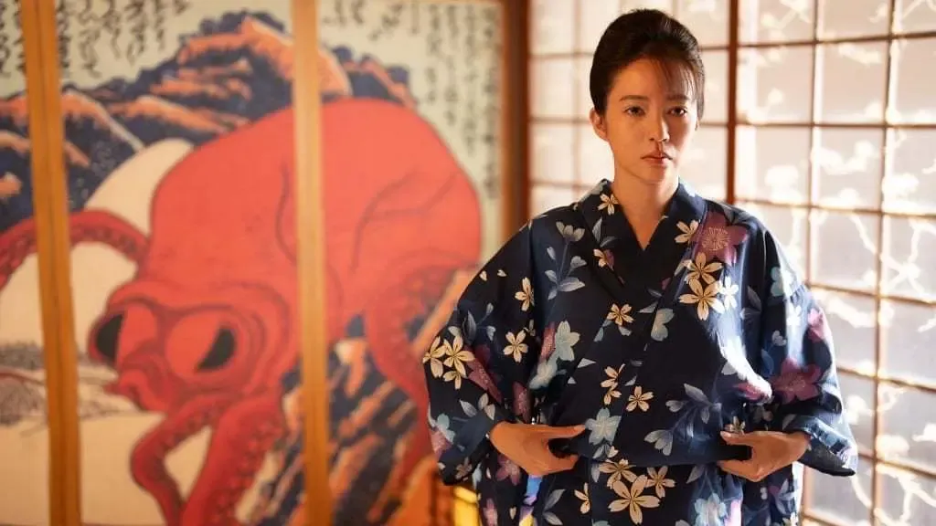 《凤姐》全片解析：从花莲山村到台北茶室，一个姐姐 31 年的苦情人生