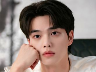 Netflix《与恶魔有约》剧情解读、1-16集评价、看点及演员阵容介绍