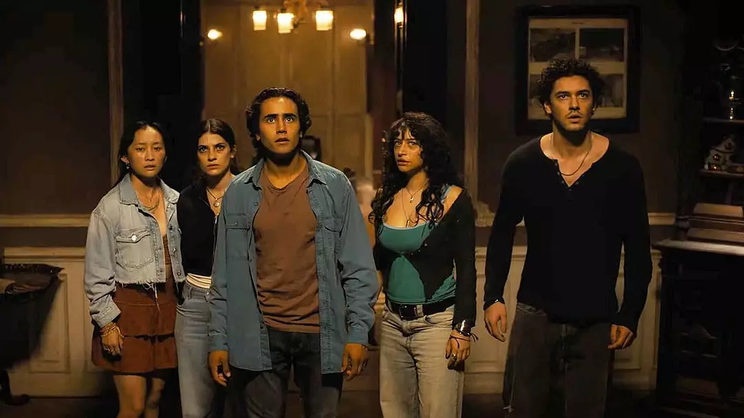 这部R级恐怖片《直到黎明/Until Dawn死亡轮回》，比《死神来了/绝命终结站》还带劲，胆小勿入！