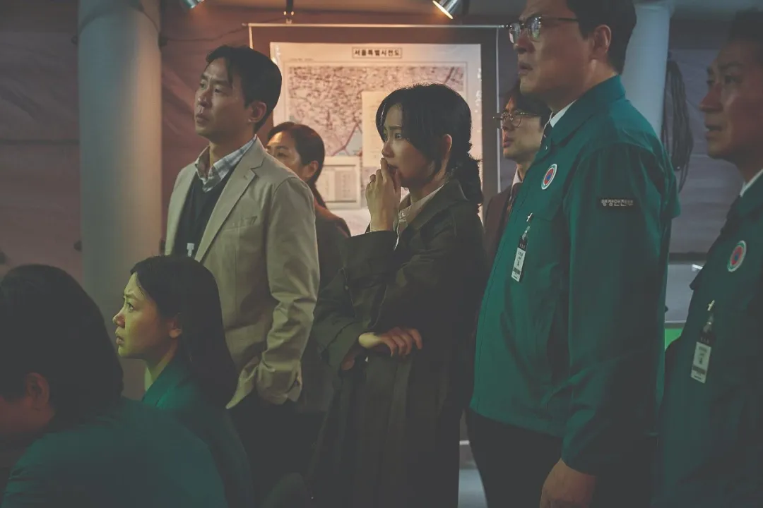 韩国丧尸片《群体》影评：全智贤联手延尚昊的进化型丧尸