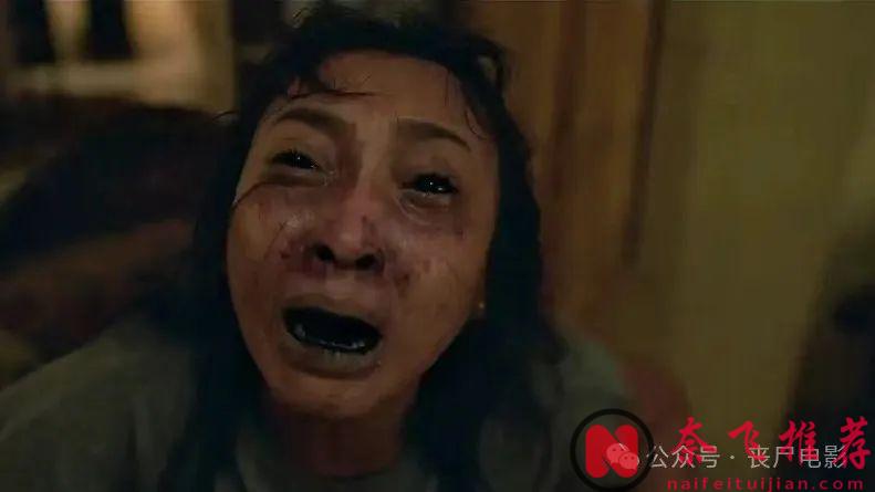 還得是印尼恐怖片《屍體沐浴》，阿飄量極高