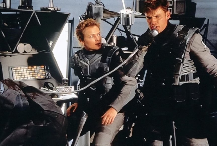 保罗·范霍文执导的10部限制级电影，哪部看完让你意犹未尽？