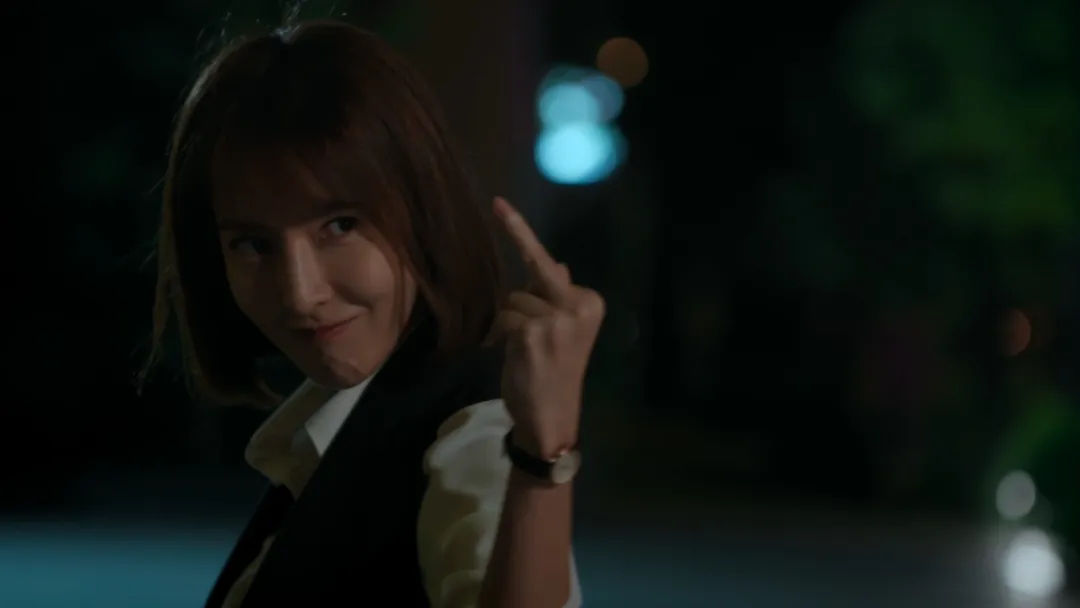 8.3分！题材大胆敢拍，被这部台剧《镜子森林/文化流氓》震撼到了！