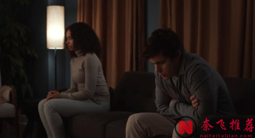 這反烏托邦尺度新作《興奮不已》！真敢拍！