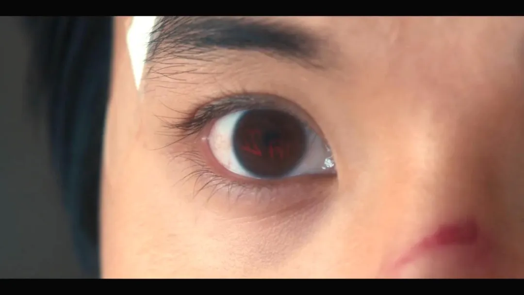 真的是沒有 Netflix 不敢觸碰的領域，《絕廟騙局》直麵揭露佛教神聖背後的黑暗與慾望