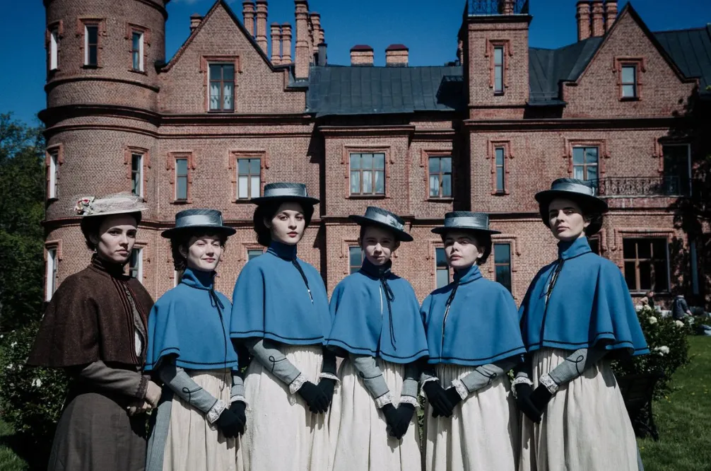 尺度禁忌俄劇《荒島旅店》！瘋批女人的荒島生活