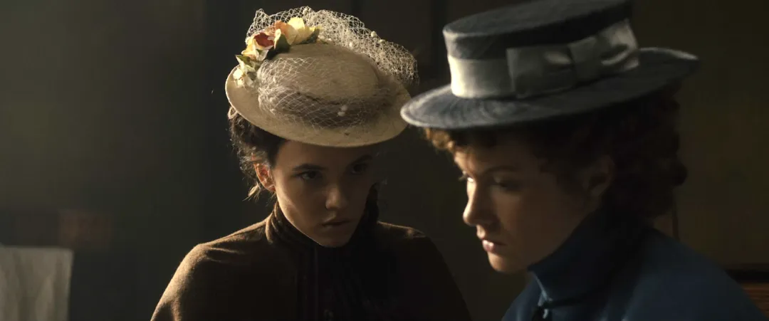 尺度禁忌俄劇《荒島旅店》！瘋批女人的荒島生活