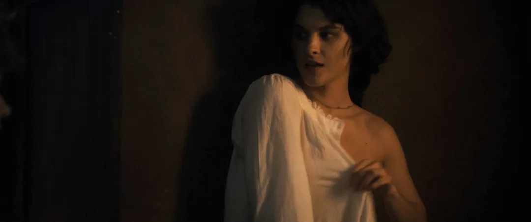 尺度禁忌俄劇《荒島旅店》！瘋批女人的荒島生活