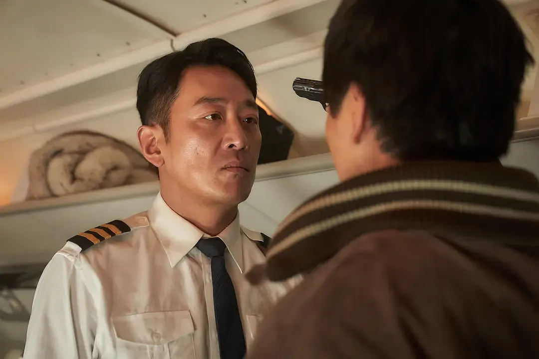 改編自真實劫機事件的韓影《劫機/亡命劫機/劫機1971》，敢拍又震撼