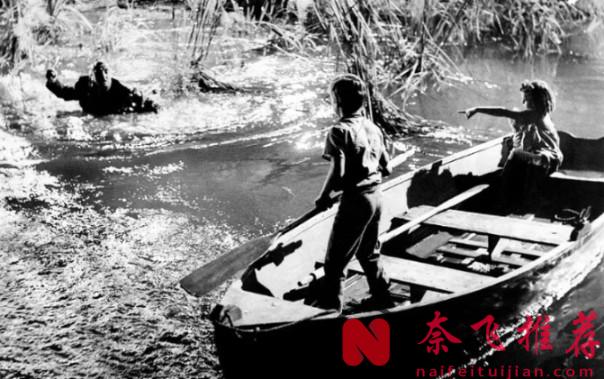 當年被嫌棄，現在卻成了恐怖美學的永恆經典，這部電影《獵人之夜》真牛！