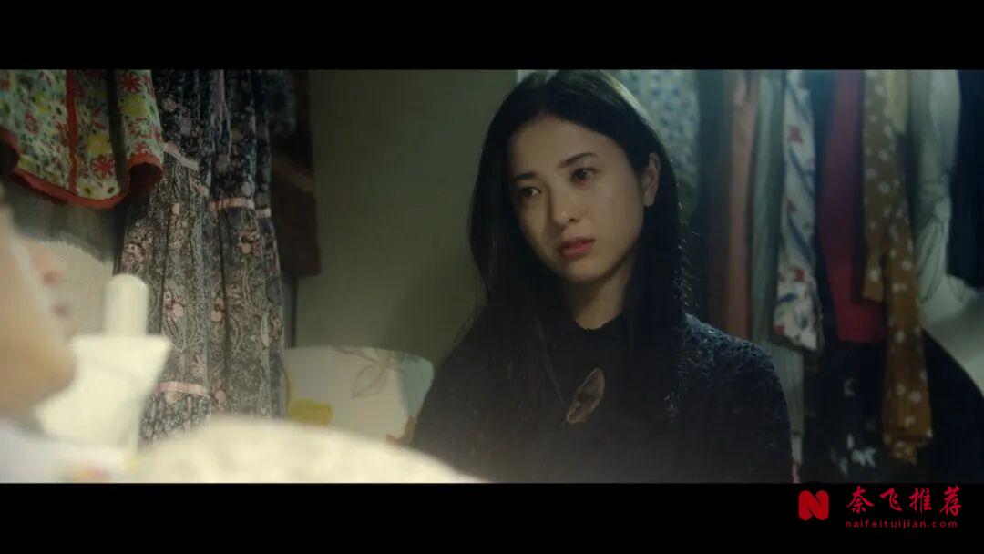 正常的電影看多了，換個狗血又抓人的口味日本片《搖曳的心/百合心》