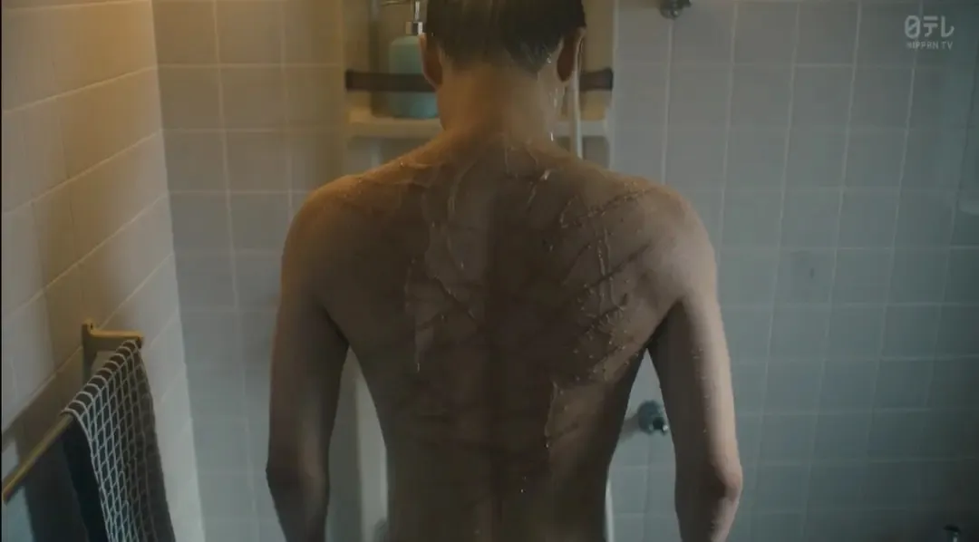 開場就被這懸疑新劇《如積雪般的永寂》震撼到！劇情百轉千回！