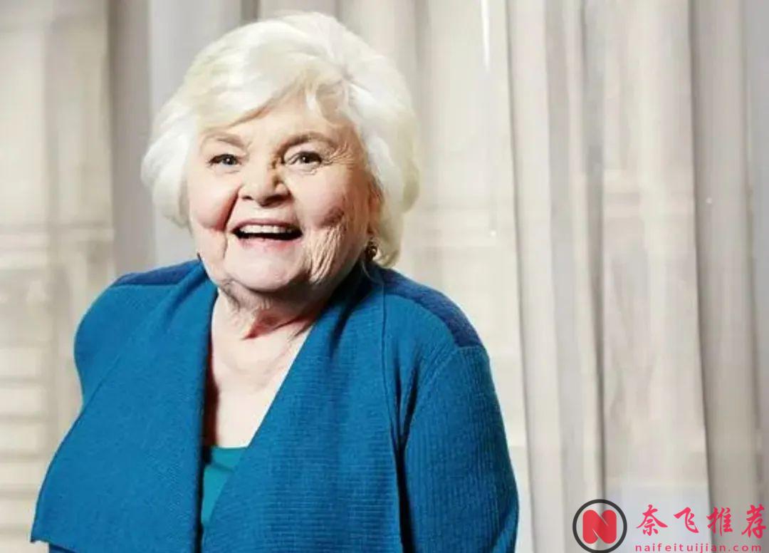 九旬老太與密友單挑電詐集團！盡在《末路老奶/老嘢時速/機智酷嬤出任務》