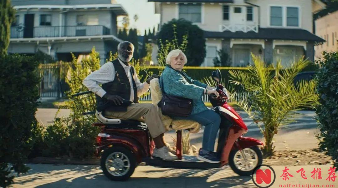 九旬老太與密友單挑電詐集團！盡在《末路老奶/老嘢時速/機智酷嬤出任務》