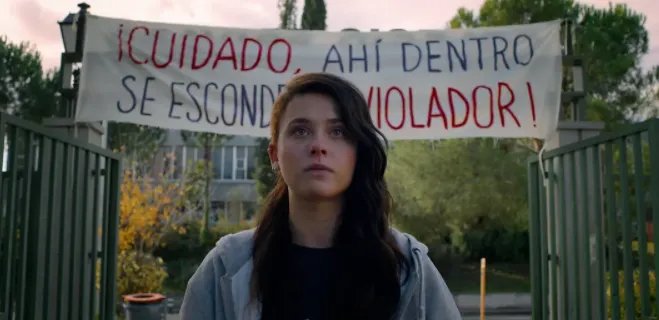 Netflix 新劇《不再沉默/Raising Voices》告訴我們受到傷害要勇敢站出來！