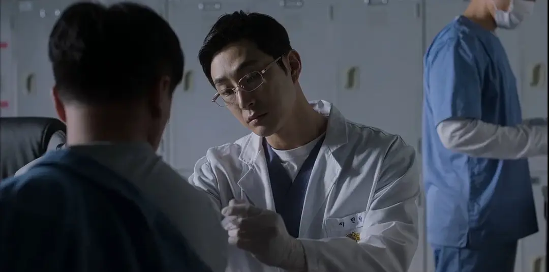 又一部复仇韩剧《操控游戏》，很癫很狂，全程带感刺激，比预期好看