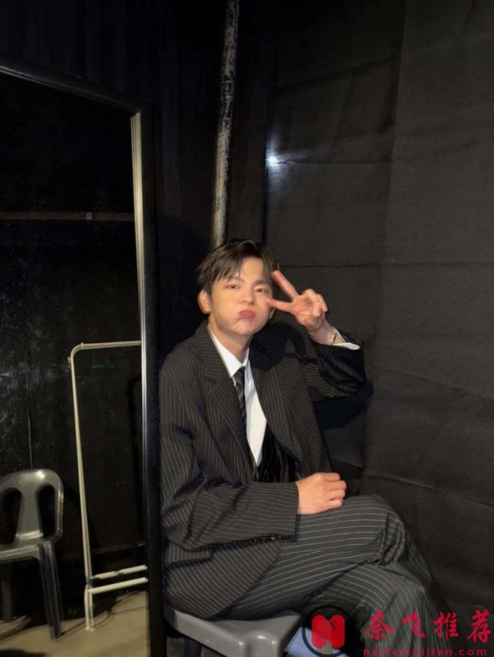 這搭配，我給滿分！演技顏值雙線上，新劇《看見命運的公司職員》必須追起來！