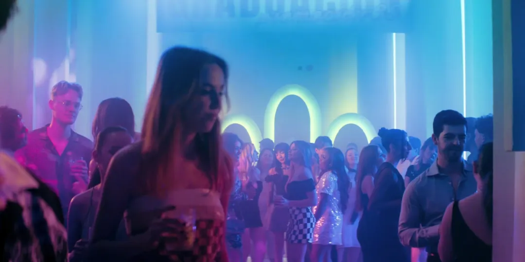 有尺度有顏值，這狗血瑪麗蘇新片《你的錯誤》真上頭！