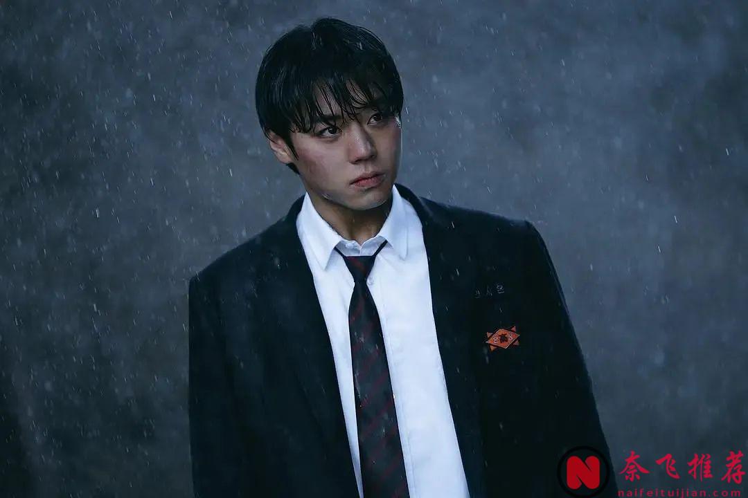 韓國神劇《弱美男英雄/弱小英雄》第二季來了，熱血開打生猛依舊，通宵看完過癮了