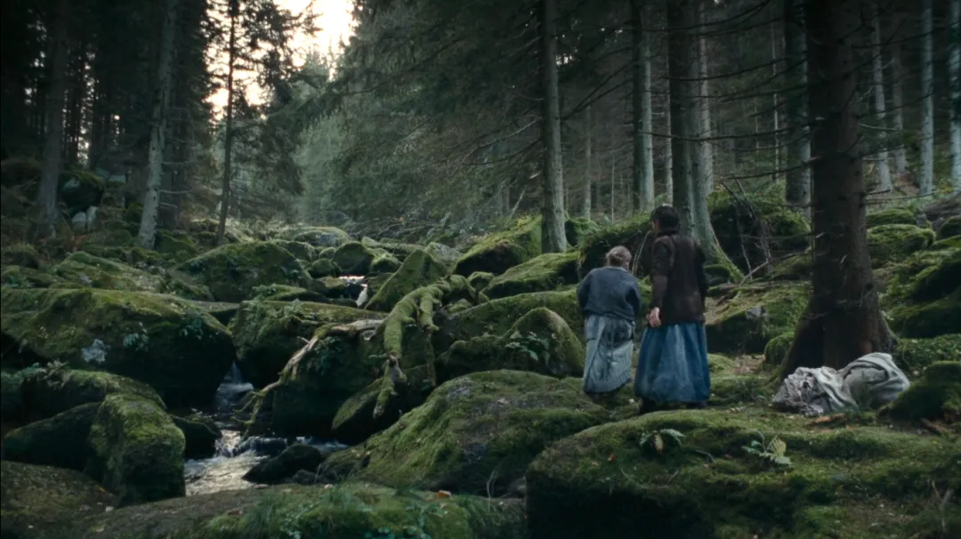 尺度重口新作《恶魔之浴》！大受震撼的“艺术品”！