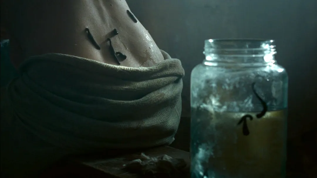 尺度重口新作《恶魔之浴》！大受震撼的“艺术品”！