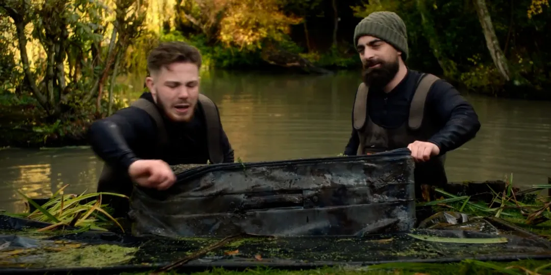 第一集就上头，一男五女的这部尺度美剧《坏姐妹/不良姐妹》第二季，越看越刺激