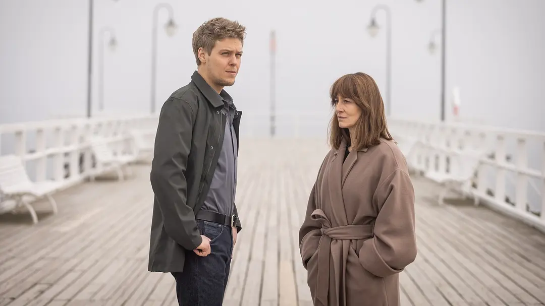 Netflix 最新悬疑犯罪电影《红色罪恶》，喜欢凶杀破案的朋友可以追起来