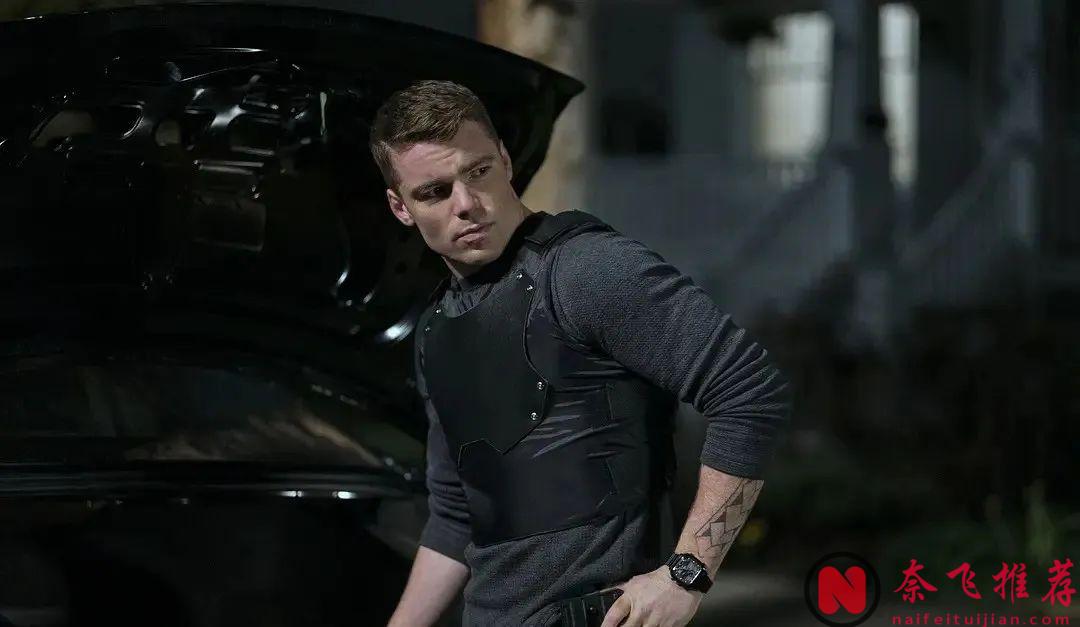 这部Netflix出品的炸裂美剧《​暗夜情报员/夜间探员》第二季终于回归了！