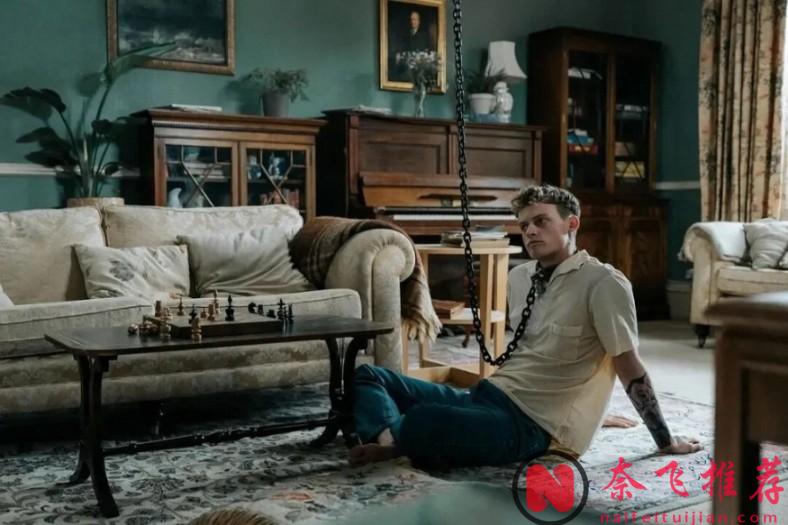 別被片名騙了，這部神作《惡徒/發條狗》看得我後背發涼