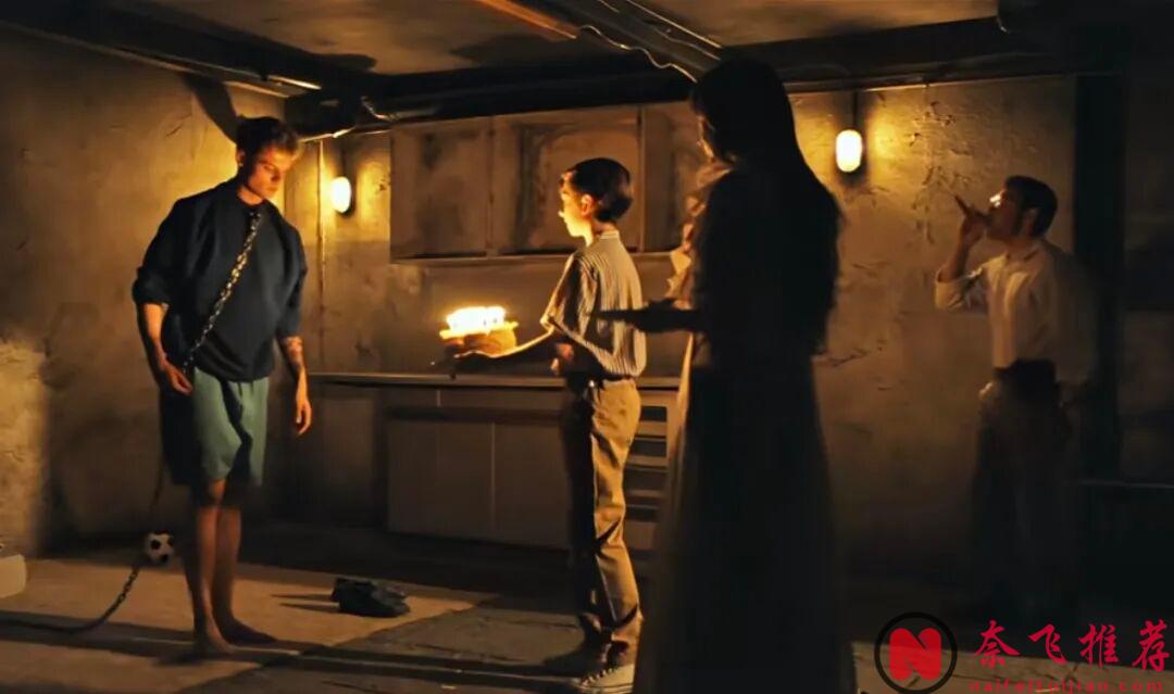 別被片名騙了，這部神作《惡徒/發條狗》看得我後背發涼