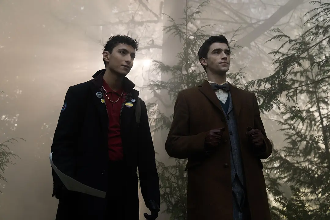 Netflix 又一部力作「死亡男孩偵探社」，上線就放出8集，最後一集飆上9.3分！