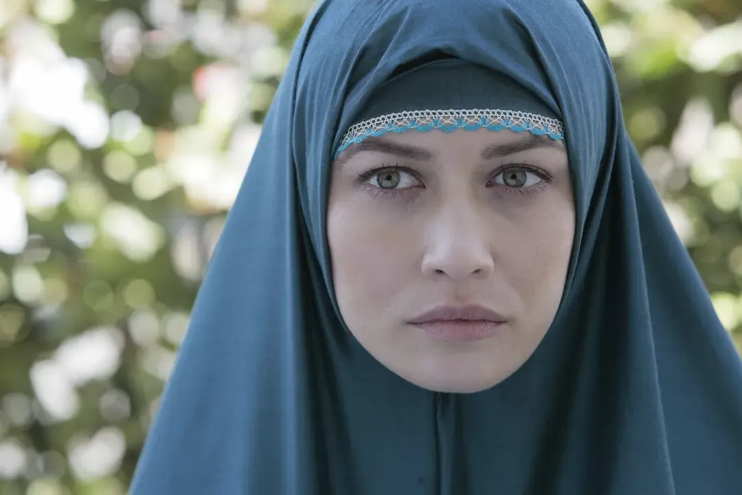 為藝術獻身，烏克蘭模特出身的女星太美了，一口氣推薦5部作品太過癮