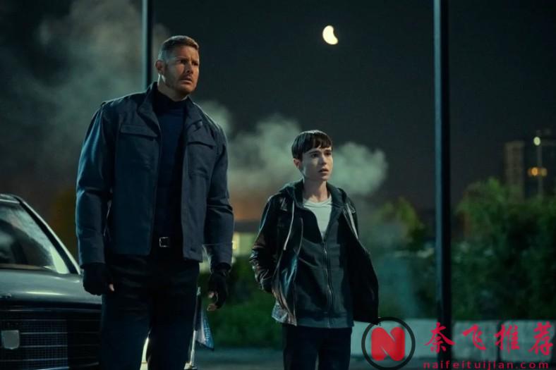 网飞年度爆款美剧《伞学院第四季/雨伞学院》现已回归，剧情脑洞大开！