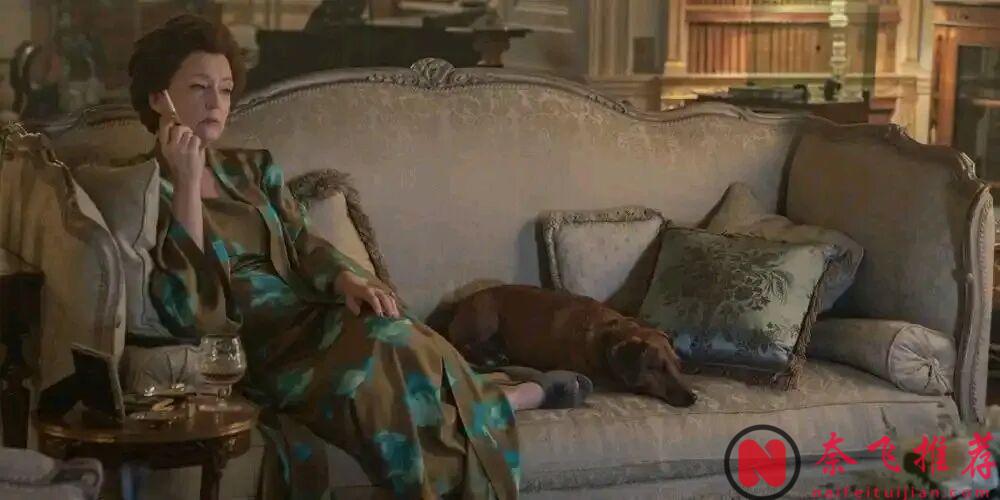 Netflix的王牌神剧《王冠》，不只讲女王，也讲每个被身份困住的普通人！