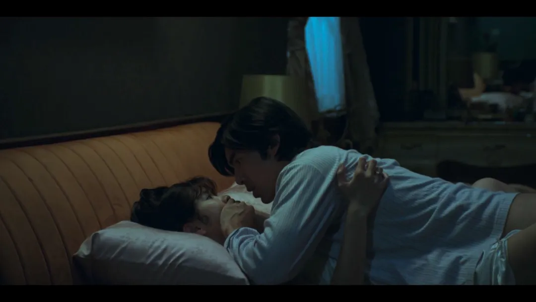 剧名都要打码！Netflix 再出争议禁忌新剧《高潮医生》！