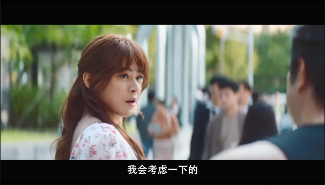 韩国又一爆笑喜剧《飞行员/男航女机师/变身机长》，男主变身女装大佬！