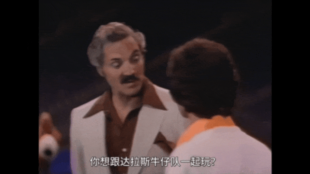 金髮，翹臀和大腿的《美國甜心:達拉斯牛仔隊的啦啦隊長》，Netflix 太敢拍！